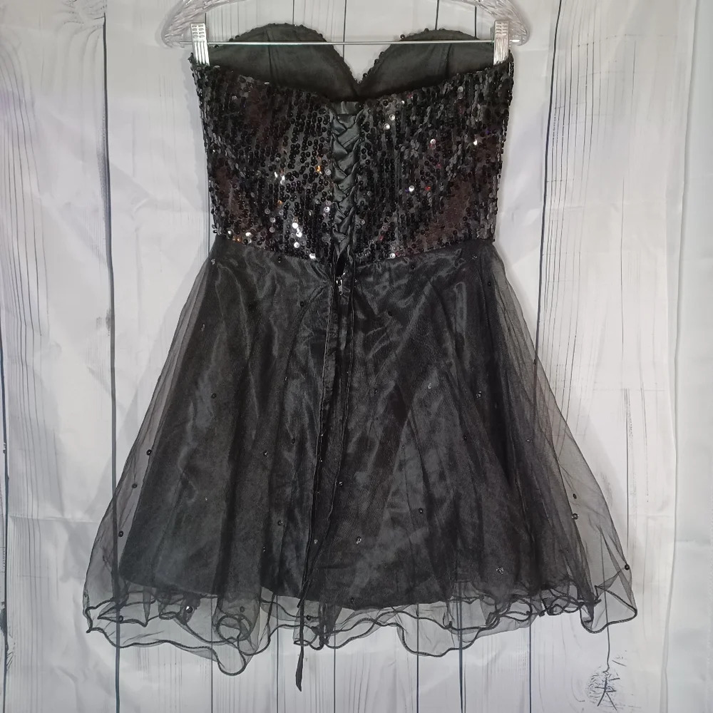 For your special day black strapless sequin mini dress - Picture 7 of 13